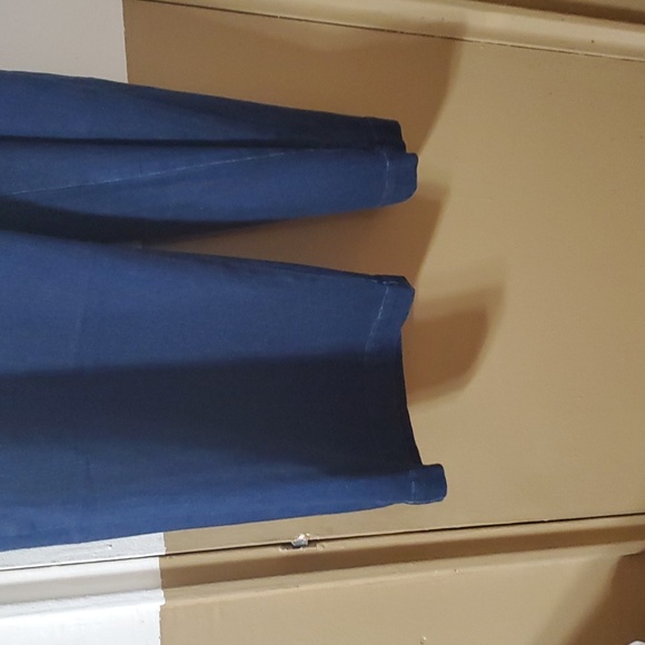 ELOQUII Wide Leg Denim - Picture 4 of 4